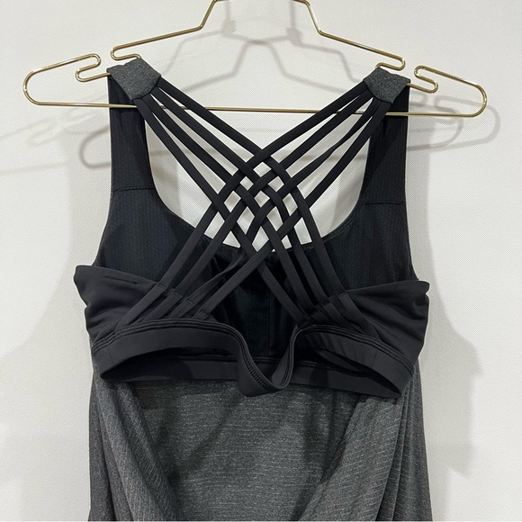 Lululemon Wild Tank Size 8 Heathered Black Strappy Back Sports Bra - Picture 8 of 16
